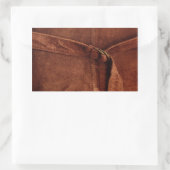 ストラップ付きブラウンスエードおよびバックル 長方形シール (バッグ)