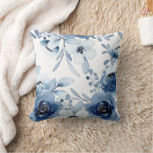 ストリエレガントームブルーフローラ水彩 クッション (ブランケット)