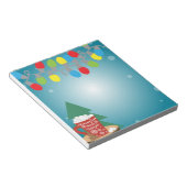 ストリングライトとレッドマグコージーウィンタークリスマス ノートパッド (アングル)