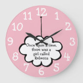 ストリング上のかわいい雲 – ピンクパーソナライズされたおもしろい ラージ壁時計 (正面)