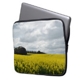 ストリーサムの黄金の波 ラップトップスリーブ (正面左)