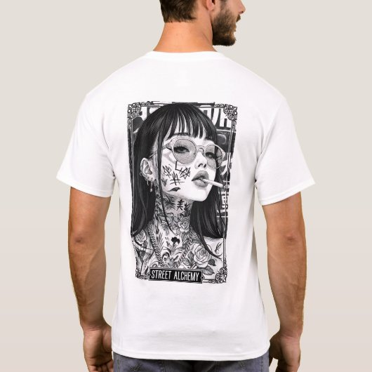 ストリートアルケミー | エッジーなタトゥーカルチャー Tシャツ (裏面)