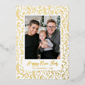 ストリーマーと紙吹雪ハッピー新年の写真 箔シーズンカード (正面)