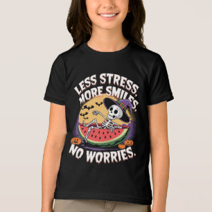 ストレスを減らす、スマイルを増やす:おもしろいスケルトンのハロウィーン トライブレンドTシャツ