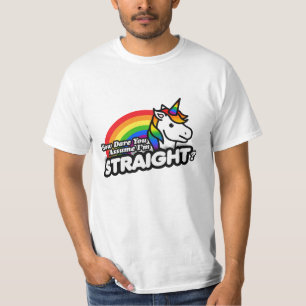 ストレートだなんて失礼な Tシャツ