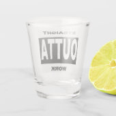 ストレートなアウトタおもしろいー作品 ショットグラス (裏面)