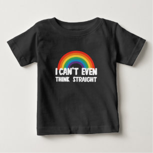 ストレートに考えられないほどゲイで自慢 プライド・パレード ジョーク ベビーTシャツ