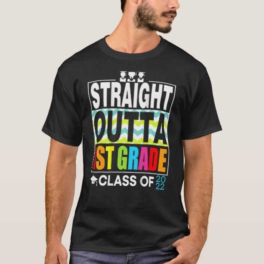 ストレートアウトタ1年生の男子卒業202 Tシャツ (正面)
