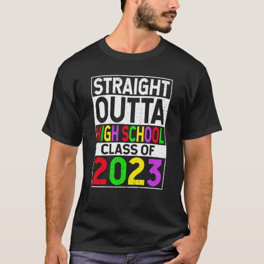 ストレートoutta高校2023卒業 tシャツ (正面)