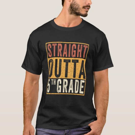 ストレートoutta 6年生ギフトグラードクラ tシャツ (正面)