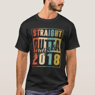ストレー威厳があるト2018レトロ2歳2位 Tシャツ