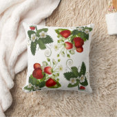 ストロベリーギフトアイディア クッション (ブランケット)