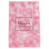 ストロベリークリームフェイクグリッターモノグラム ミディアムペーパーバッグ (裏面)