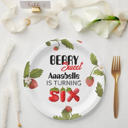 ストロベリーシックス誕生日 ペーパープレート (ウェディング)