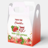 ストロベリースウィートワン最初の誕生日パーティー フェイバーボックス (オープン)