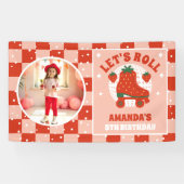 ストロベリースケート | レトロローラスケートで滑る誕生日 横断幕 (横)