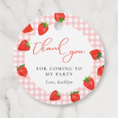 ストロベリーピンクの格子柄ジンガム誕生日ありがとう フェイバータグ (正面)