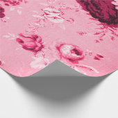 ストロベリーピンクヴィンテージフローラトイル織物第5番 ラッピングペーパー (角)