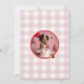 ストロベリーファースト誕生日フォト誕生日 招待状 (裏面)