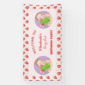 ストロベリーファースト誕生日写真 横断幕 (縦)