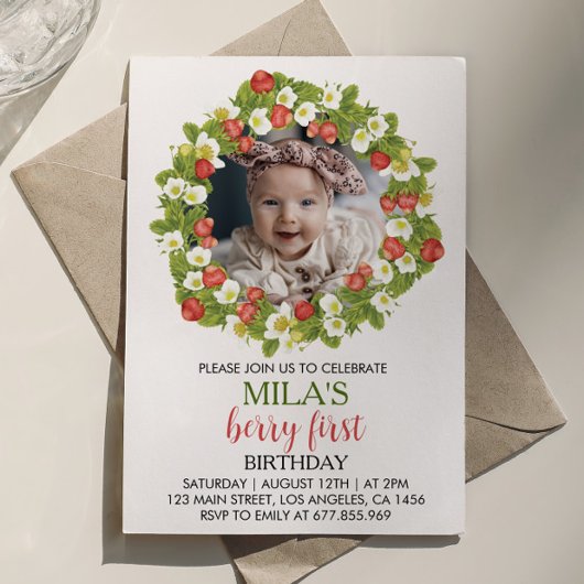 ストロベリーファースト誕生日招待状ベリースイーツ 招待状