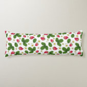 ストロベリーフィールド（白） ボディピロー (正面)