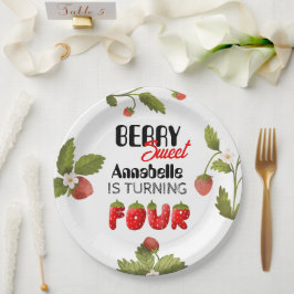 ストロベリーフォー誕生日 ペーパープレート
