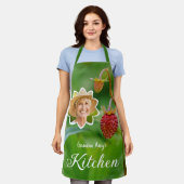 ストロベリーフルーツ&おばあちゃんのフォトカスタムキッチン エプロン (着用した状態)