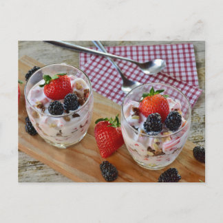 ストロベリーブラックベリーデザートスイーツ後交配 ポストカード