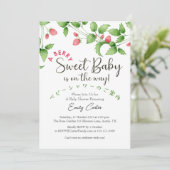 ストロベリーベビーガールシャワーリース水彩可愛い 招待状 (スタンド正面)