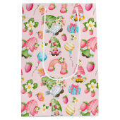 ストロベリー格言ガーデン小さな女の子誕生日 ミディアムペーパーバッグ (裏面)