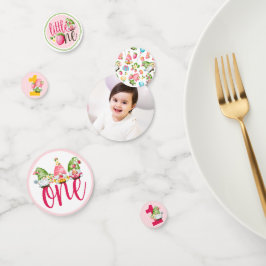 ストロベリー格言リトルワン誕生日の写真 コンフェッティ