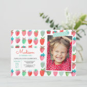 ストロベリー誕生日招待状ベリースウィートパーティー 招待状 (スタンド正面)