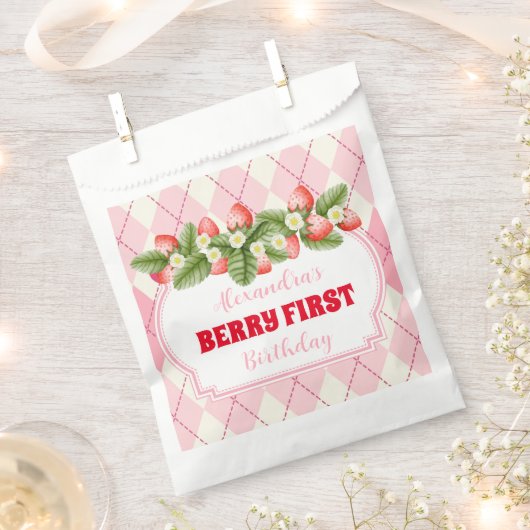 ストロベリー1st誕生日パーティーベリー最初 フェイバーバッグ (クリップ留めされた状態)