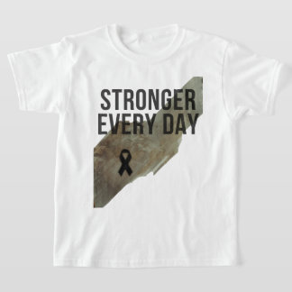 ストロンガー・エブリ・デイ キッズTシャツ - 励ましの力強さTシャツ Tシャツ
