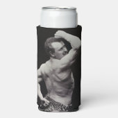 ストロングメンユーゲンサンドーボディビルによる新しいポーズ スリム缶クーラー (Seltzer正面)