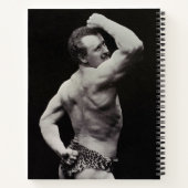 ストロングメンユーゲンサンドーボディビルによる新しいポーズ ノートブック (裏面)