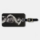 ストロングメンユーゲンサンドーボディビルによる新しいポーズ ラゲッジタグ (正面横)