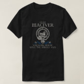 ストローム氏のMacIverクレストスコットランドの姓タルト Tシャツ (デザイン正面)