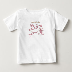 ストーク運のベビー赤ちゃんシャワー ベビーTシャツ
