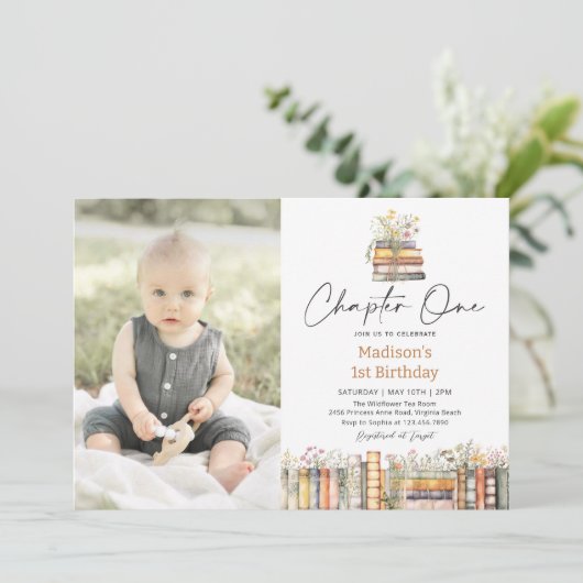 ストーリーブック誕生日フォト招待状 招待状 (スタンド正面)