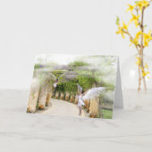 ストーンアーバーの下に天使を付けたノートカード カード (黄色い花)