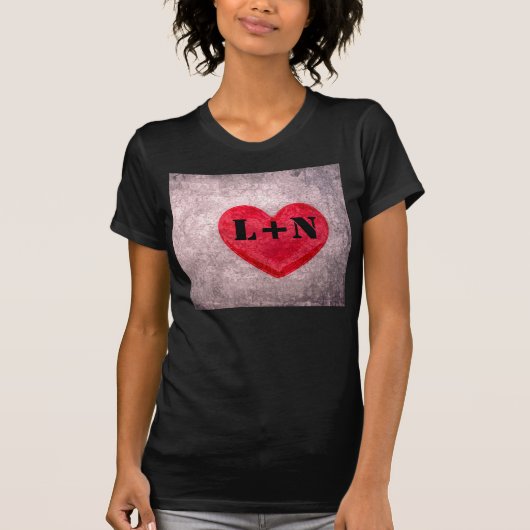 ストーンウォッシュハートモノグラムのパーソナライズ Tシャツ (正面)