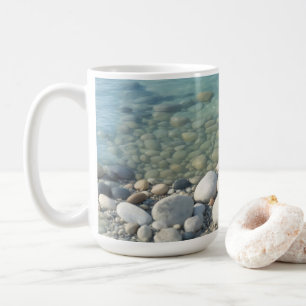 ストーンズビーチ 美しい自然 海 小石の浜辺 コーヒーマグカップ