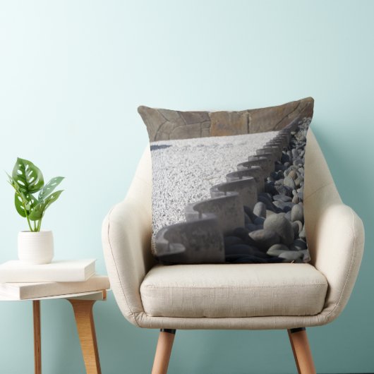 ストーンズ クッション (椅子)