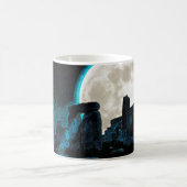 ストーンヘンジ青石の立っているイギリス コーヒーマグカップ (中央)