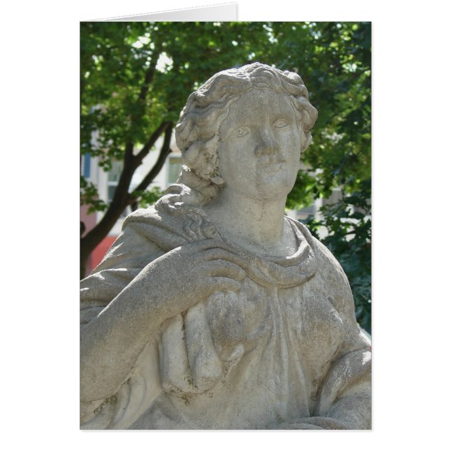 ストーンレディ (正面)