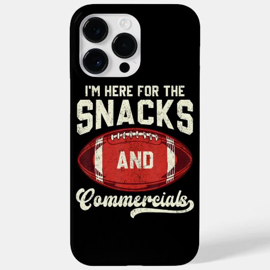 スナックとCM目当てでフットボール観戦 Case-Mate iPhoneケース (裏面)