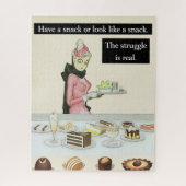 スナックを持っているか、スナックのように見える。ヴィンテージ おもしろい ジグソーパズル (縦)