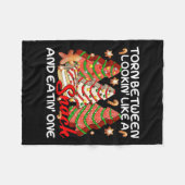 スナックケーキパのように見ている間で引き裂かれたクリスマスツリー フリースブランケット (正面(横))